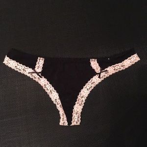 Black & Tan Lace Thong NWOT